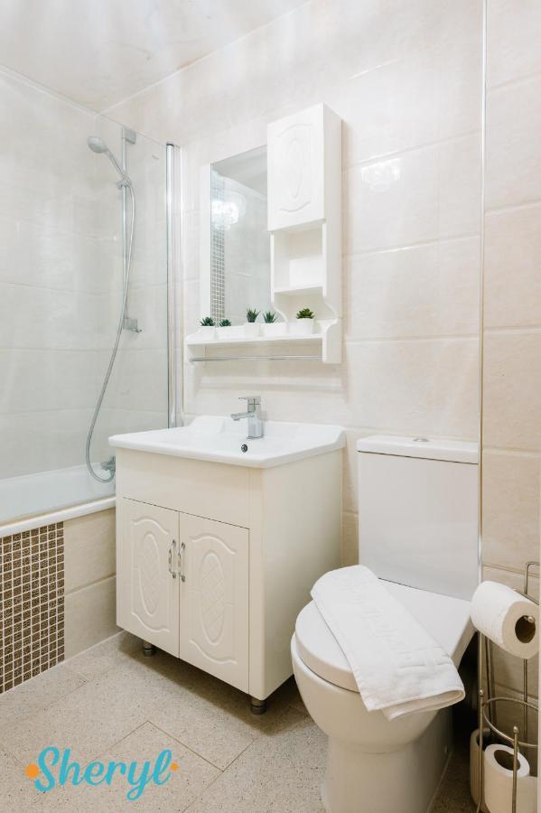 The Flat 2 By Sheryl - Stone Throw To Northampton Gen Hosp & Town Centre 아파트 외부 사진