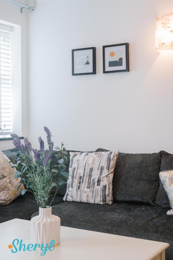 The Flat 2 By Sheryl - Stone Throw To Northampton Gen Hosp & Town Centre 아파트 외부 사진